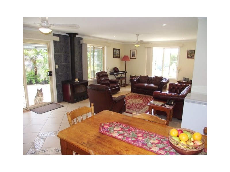 2 Burnard Street, Normanville SA 5204