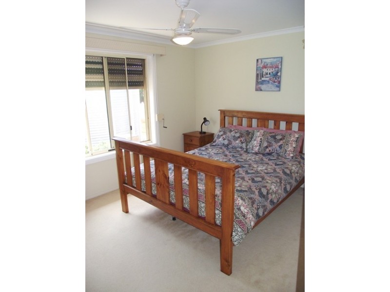 2 Burnard Street, Normanville SA 5204