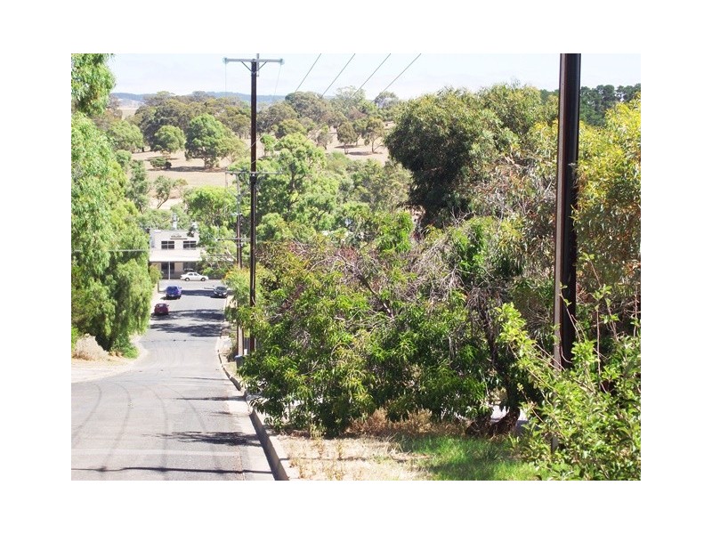 8 Barunga Street, Yankalilla SA 5203