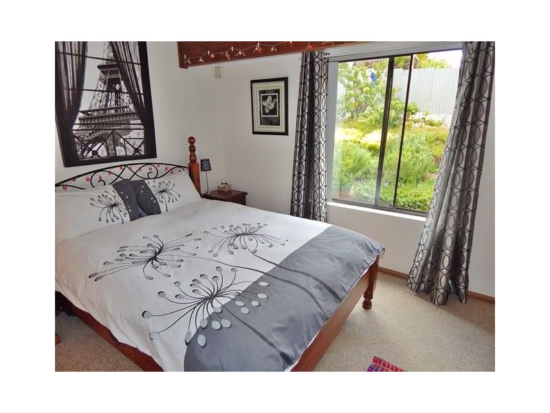 11-13 James Avenue, Normanville SA 5204