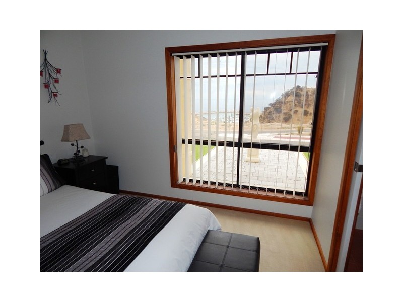 56 Seaview Ave, Wirrina Cove SA 5204