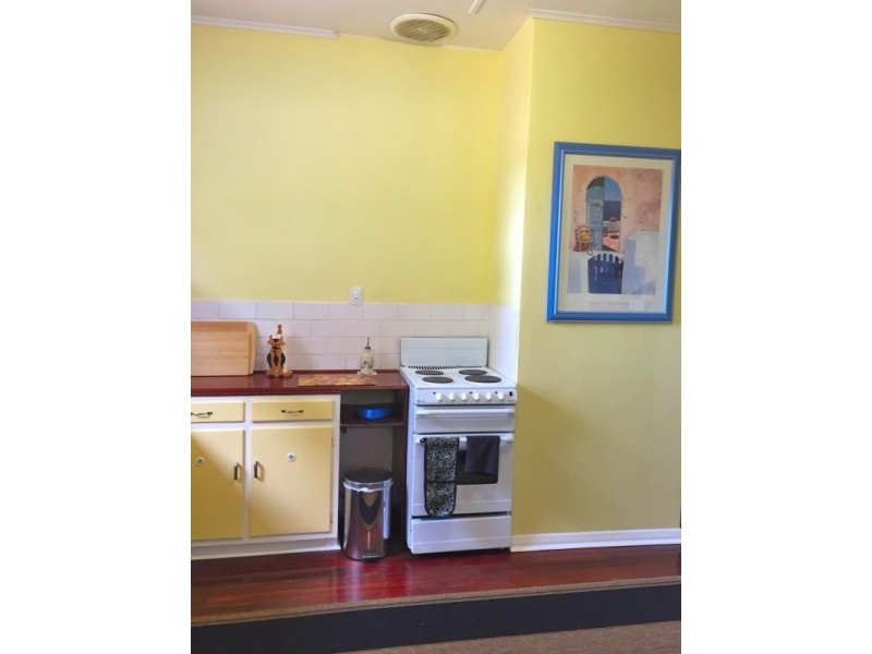 4 Graham Street, Yankalilla SA 5203