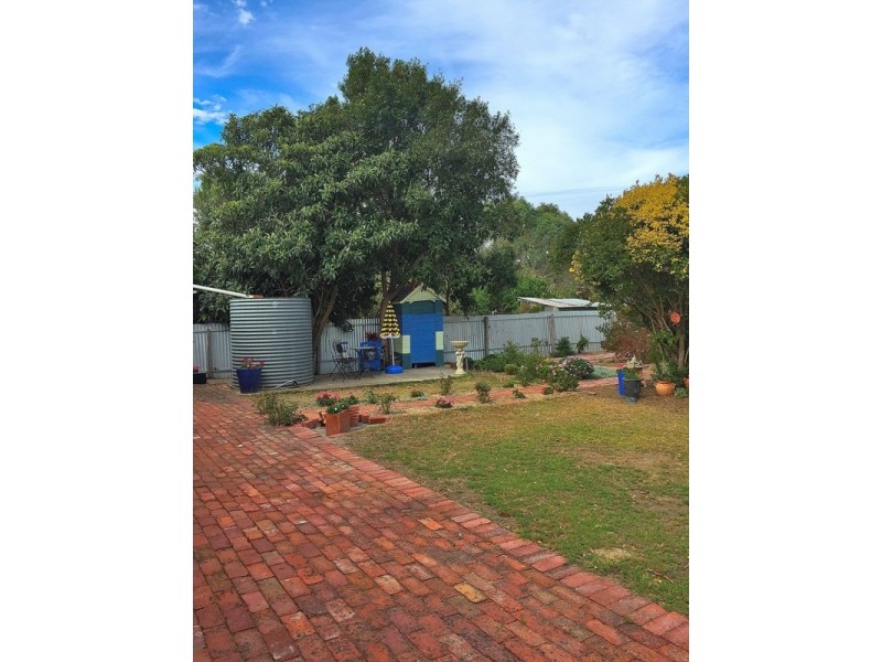 4 Graham Street, Yankalilla SA 5203