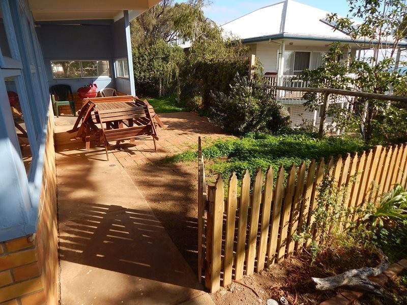 3 Elizabeth Crescent, Carrickalinga SA 5204