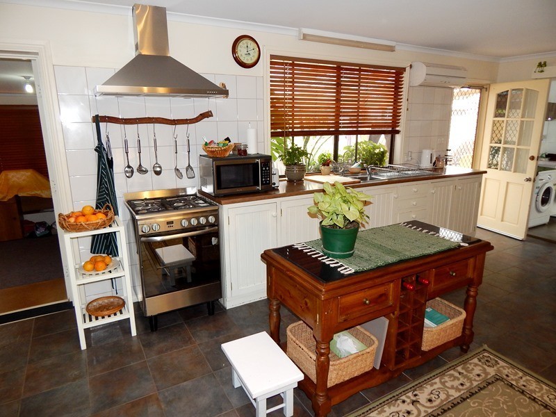 16 Carrickalinga Rd, Carrickalinga SA 5204