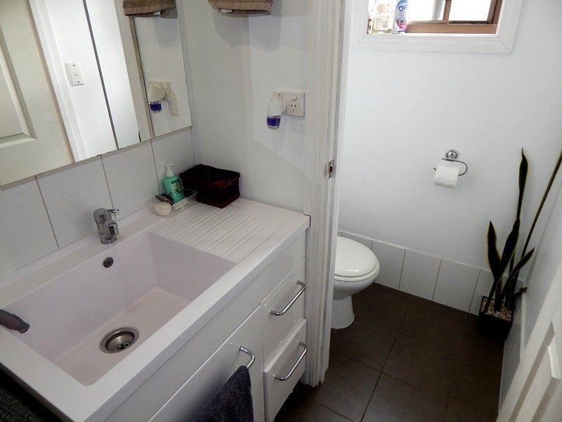 16 Carrickalinga Rd, Carrickalinga SA 5204