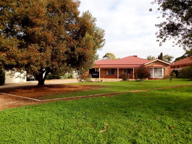 2 Lovelock Cl, Normanville SA 5204