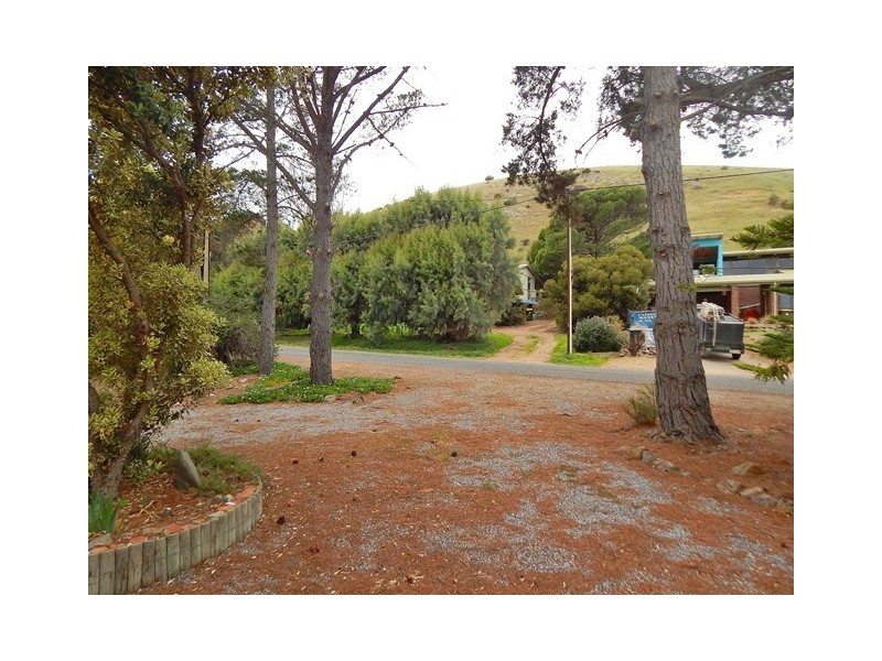 44 Elizabeth Cres, Carrickalinga SA 5204