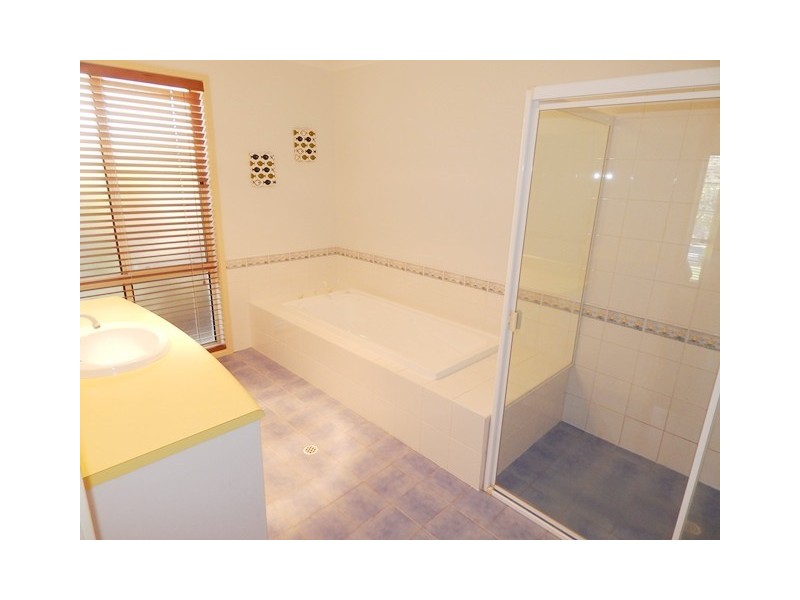 24 Lewis Rd, Carrickalinga SA 5204