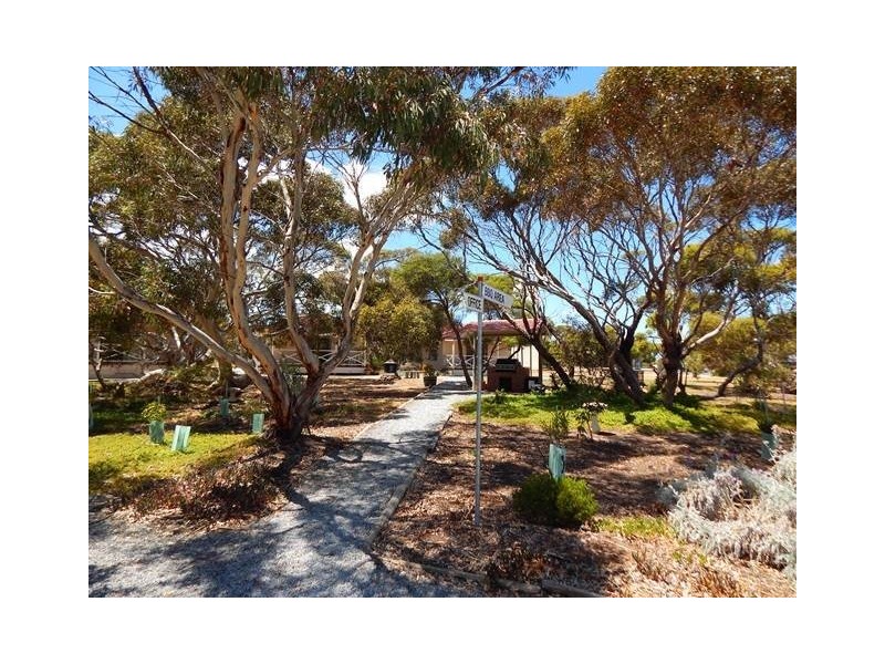12 Flinders Drive, Cape Jervis SA 5204