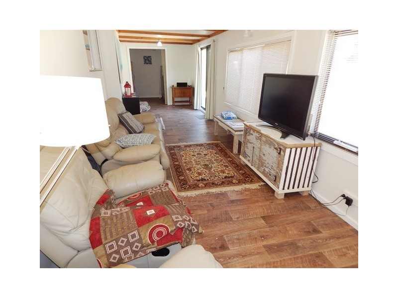 24 Taronga Cres, Carrickalinga SA 5204
