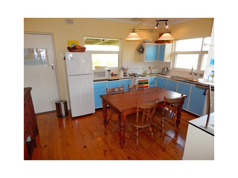 5 Jervois Road, Yankalilla SA 5203