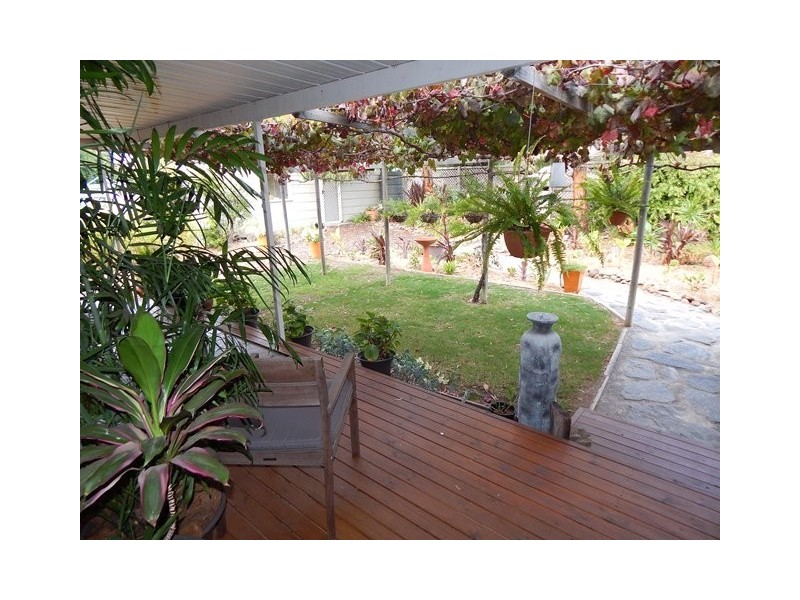 15A Barton Cres, Normanville SA 5204