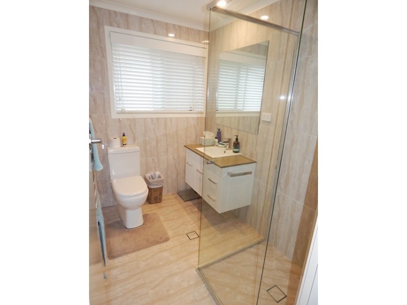 15A Barton Cres, Normanville SA 5204