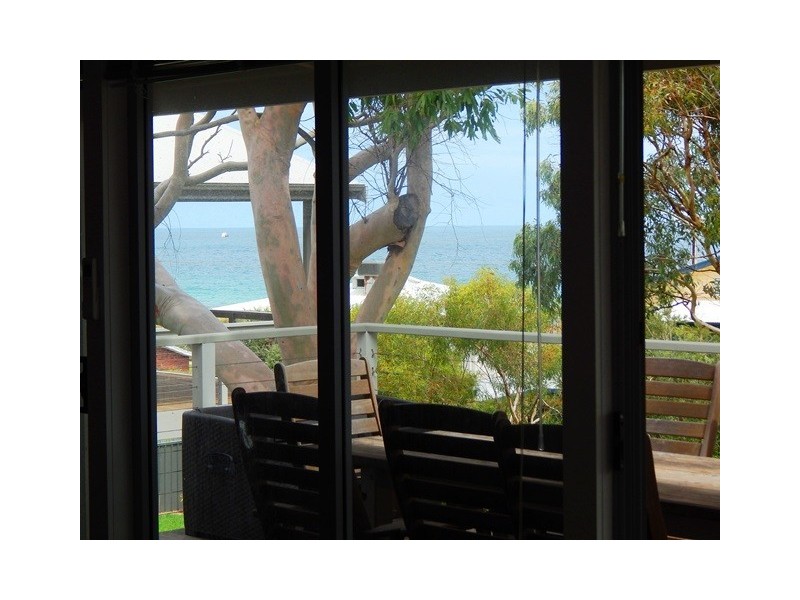 12 Elizabeth Crescent, Carrickalinga SA 5204