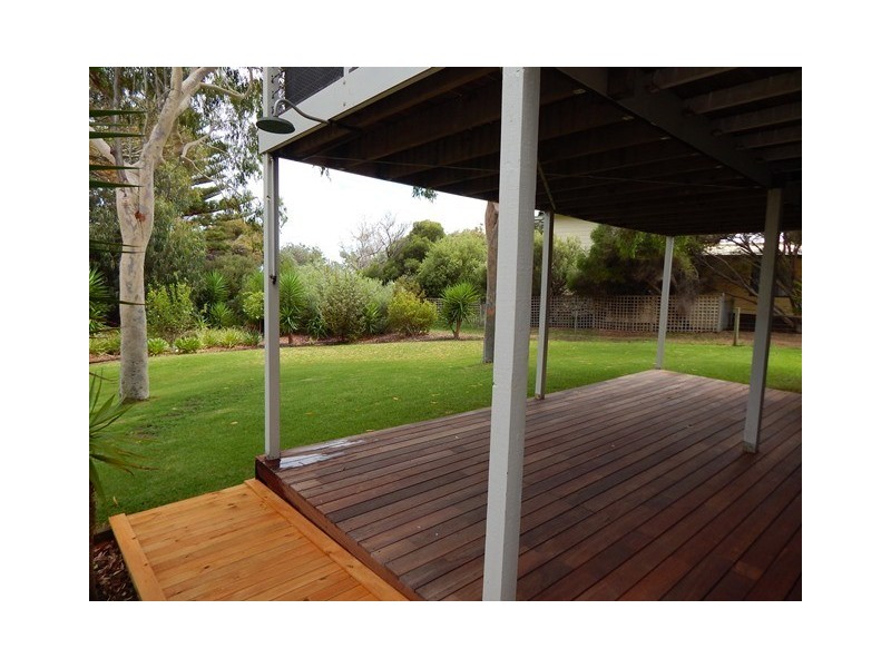 12 Elizabeth Crescent, Carrickalinga SA 5204