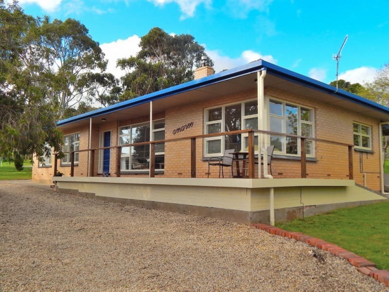5 Jervois Rd, Yankalilla SA 5203