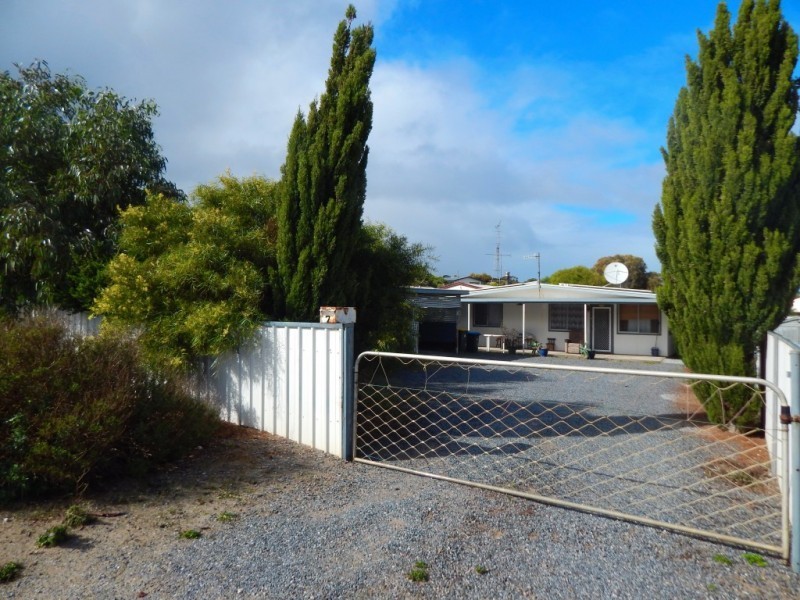 7 Flinders Drive, Cape Jervis SA 5204
