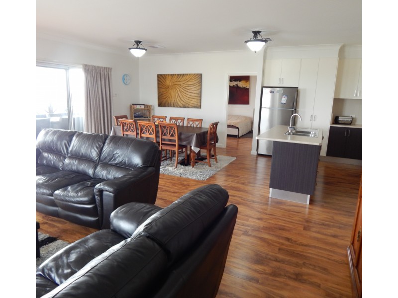 17 Elanora Crescent, Cape Jervis SA 5204