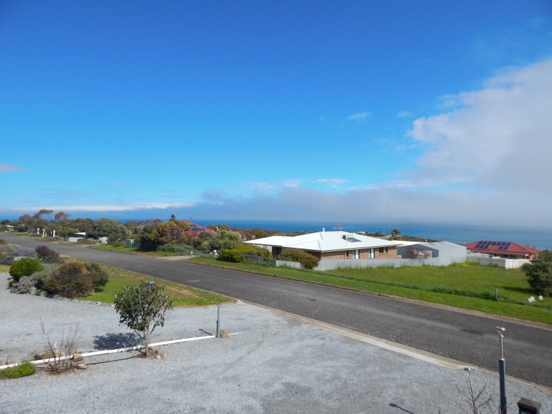 17 Elanora Crescent, Cape Jervis SA 5204