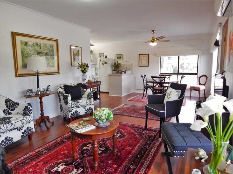 1/8 Mary Avenue, Normanville SA 5204