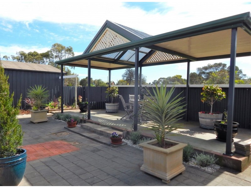 1/8 Mary Avenue, Normanville SA 5204