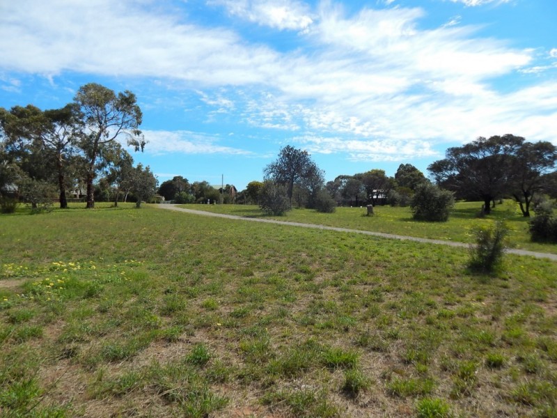 1/8 Mary Avenue, Normanville SA 5204