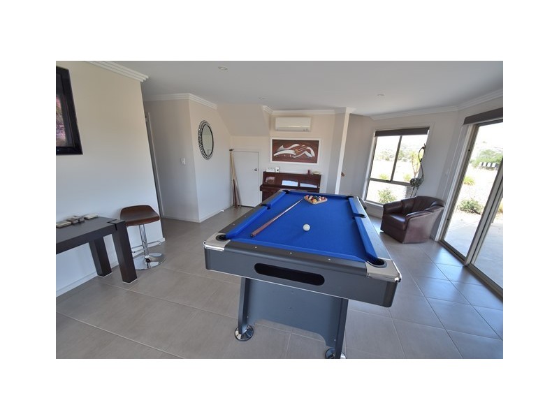 1 Admella Ave, Normanville SA 5204