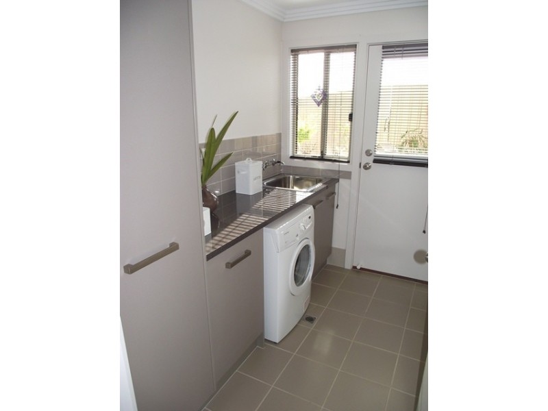 1 Admella Ave, Normanville SA 5204