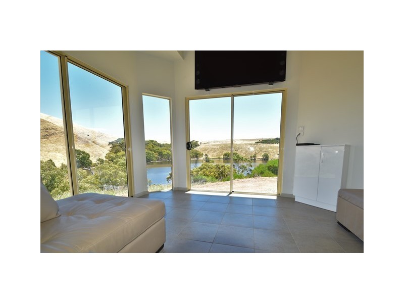 18 Sunrise Court, Wirrina Cove SA 5204