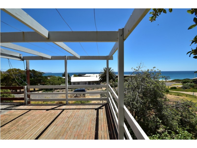 67 Elizabeth Crescent, Carrickalinga SA 5204