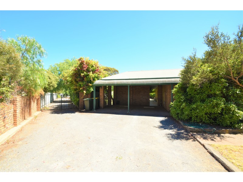 8 Lovelock Close, Normanville SA 5204
