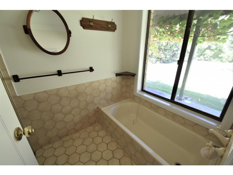 8 Lovelock Close, Normanville SA 5204