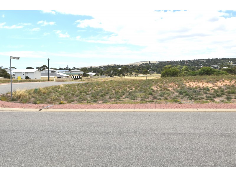 2 Admella Avenue, Normanville SA 5204