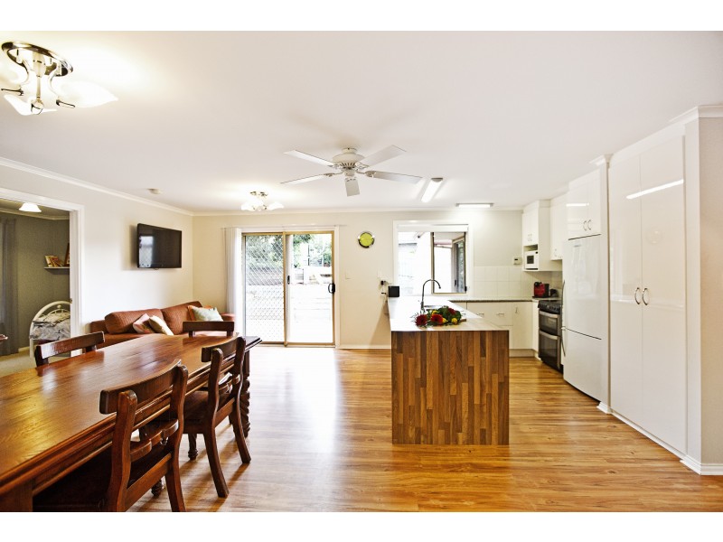 1 Gare Court, Victor Harbor SA 5211