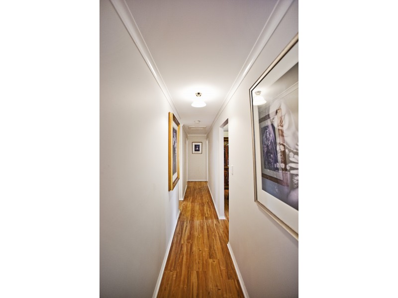 1 Gare Court, Victor Harbor SA 5211