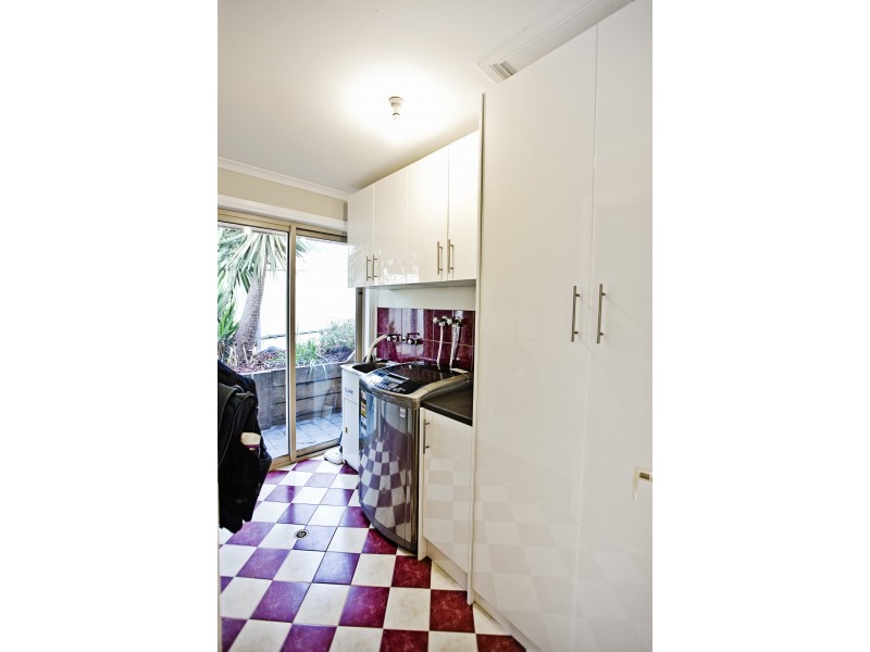 1 Gare Court, Victor Harbor SA 5211
