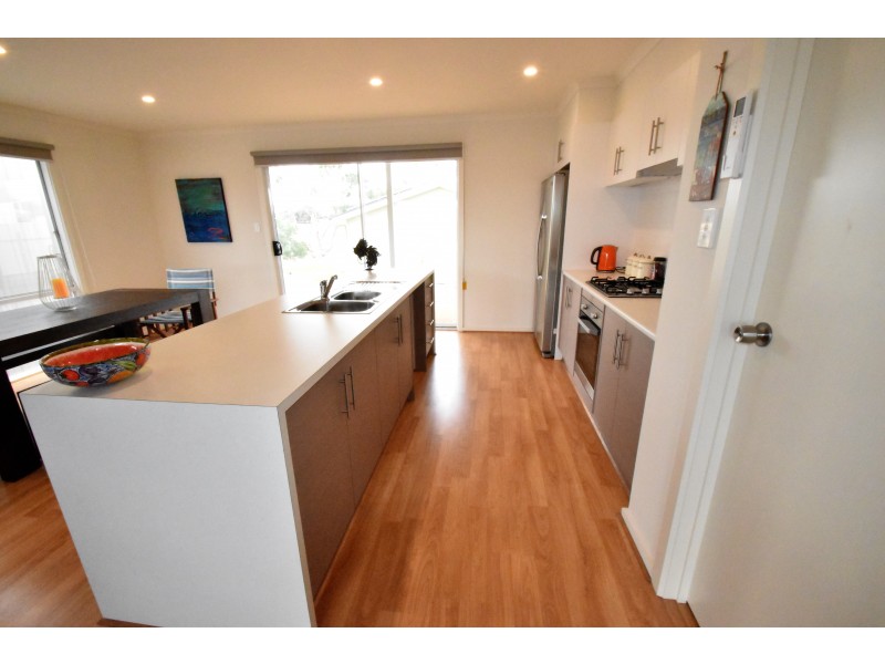 2 Defiance Ct, Normanville SA 5204