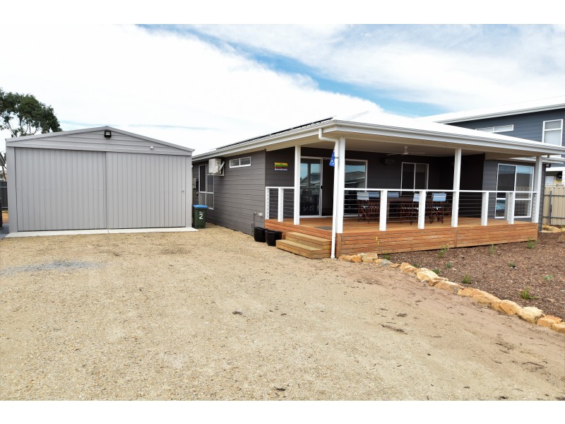 2 Defiance Ct, Normanville SA 5204
