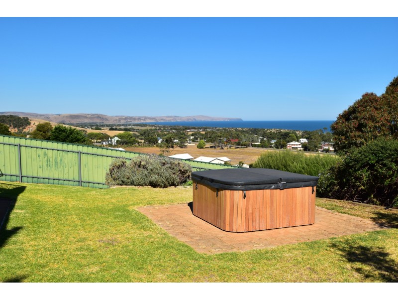 7 Stacey Drive, Carrickalinga SA 5204