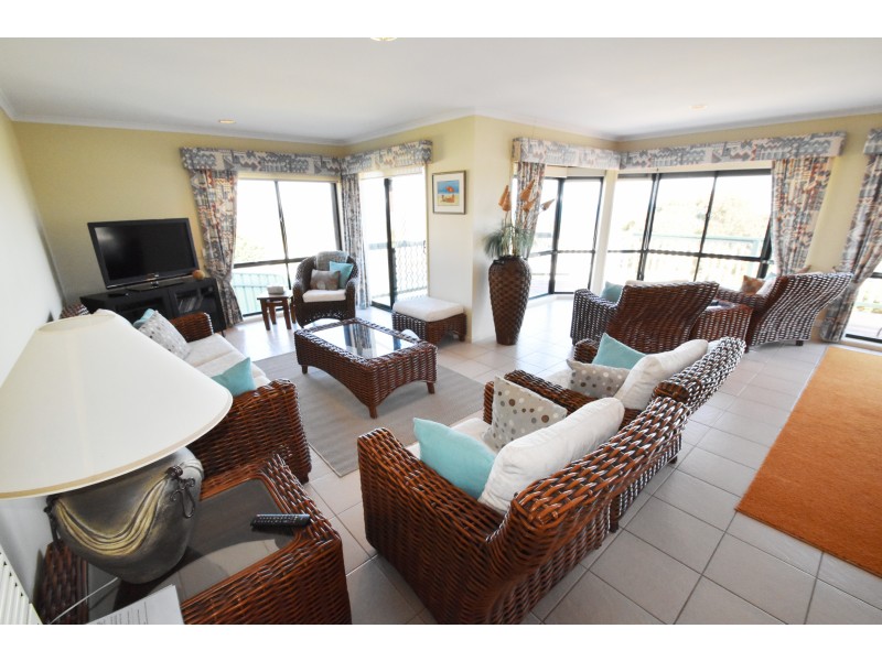 7 Stacey Drive, Carrickalinga SA 5204