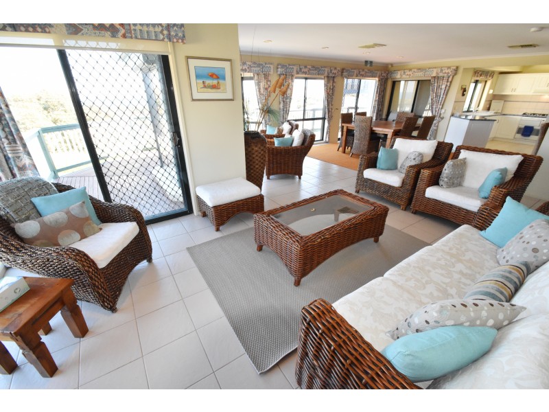 7 Stacey Drive, Carrickalinga SA 5204