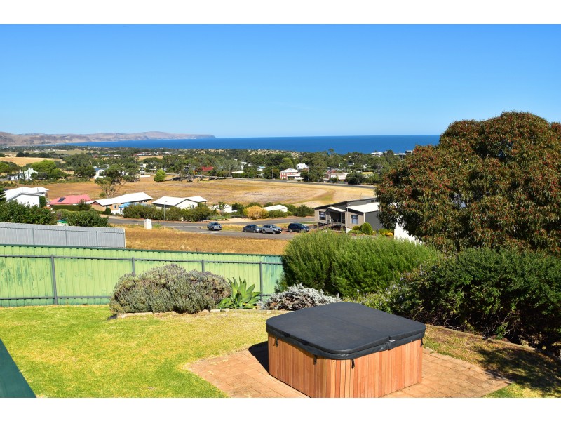 7 Stacey Drive, Carrickalinga SA 5204