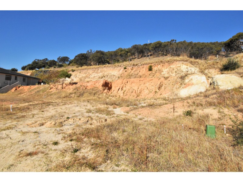 10 Cherry Hills Crescent, Normanville SA 5204