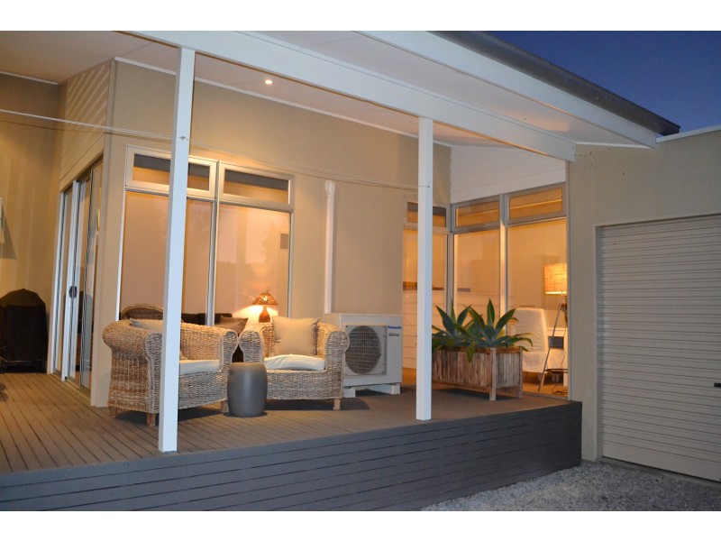 2/174 Paradise Drive, Wirrina Cove SA 5204