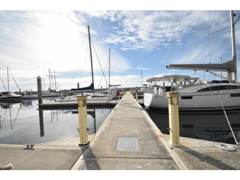 Berth D5 Marina Avenue, Wirrina Cove SA 5204