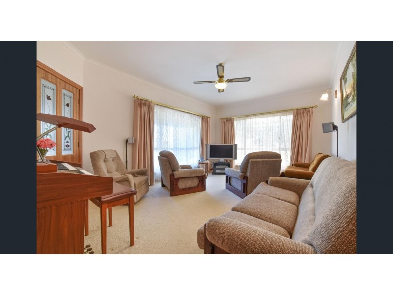 6 Mary Avenue, Normanville SA 5204