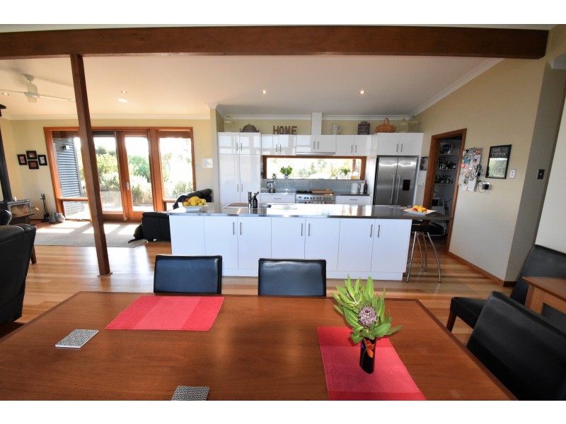 110 Doctors Hill Rd, Yankalilla SA 5203