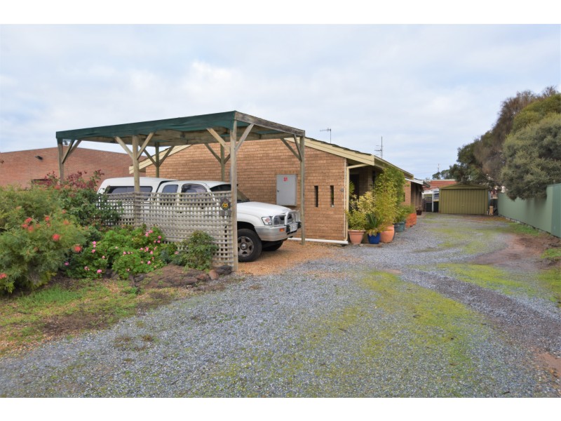 Unit 1/8 Olive Avenue, Normanville SA 5204