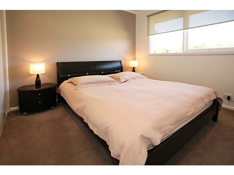 18 Aldinga Street, Blackburn South VIC 3130